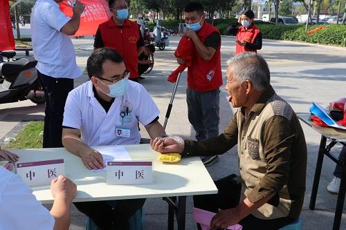 成武县举行2021年全国科普日暨新时代文明实践科普志愿服务宣传活动